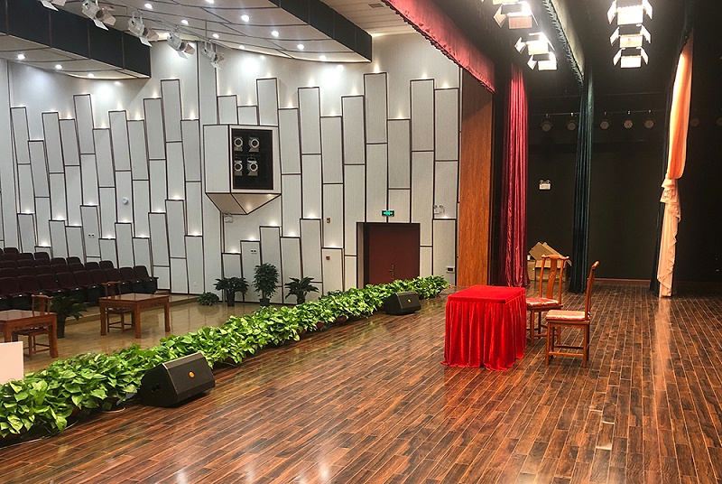 听人士讲舞台草莓视频下载网址设备是什么
